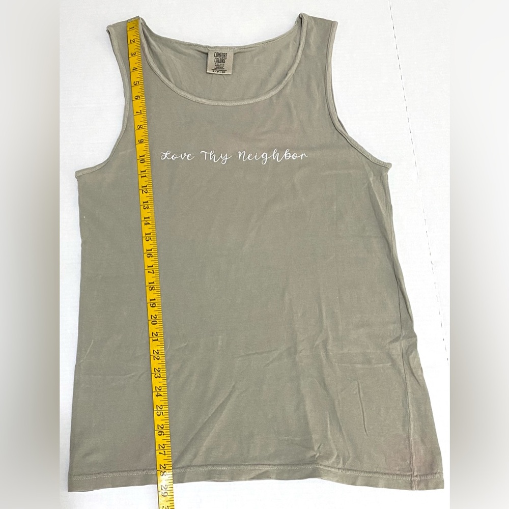 Comfort Colors Women S Love Thy Neighbor Cotton Green Tank Top Boho Activewear - Picture 7 of 10